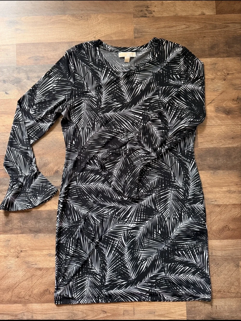 Michael Kors Black & White Palm-Print Long Sleeve Women’s Dress